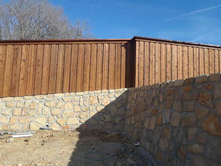 Wood Fences From Easton Fencing Rockwall