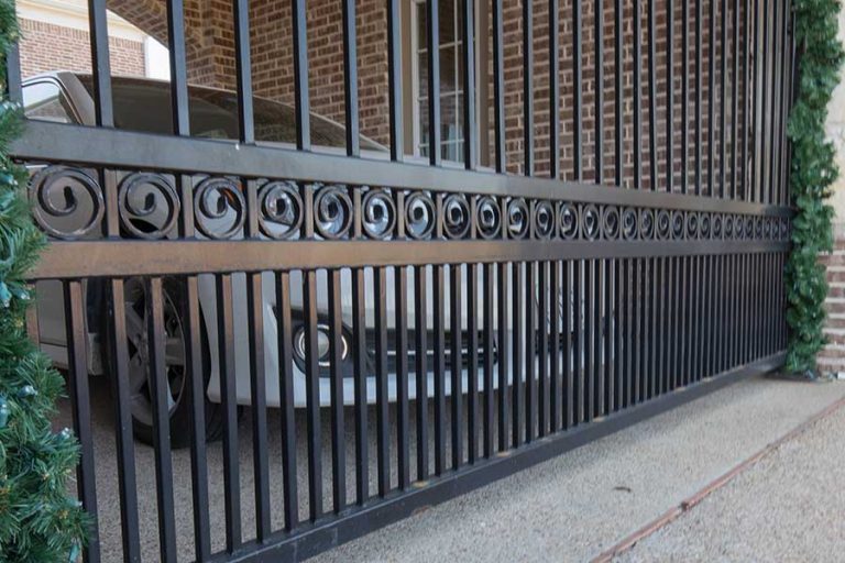 Automatic Fence Gates From Easton Fencing